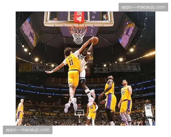 森林狼49胜33负西部第六 爱德华兹膝盖伤势成季后赛首轮最大变数